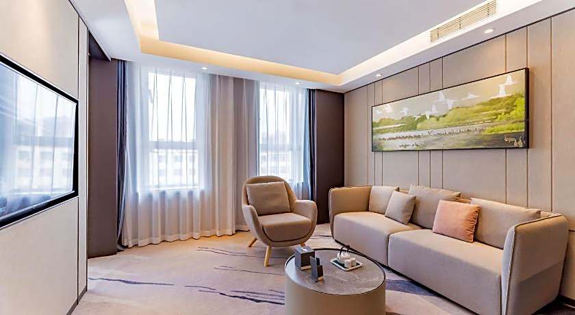 Ramada by Wyndham Bayannur