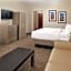Holiday Inn Express & Suites Williams By IHG