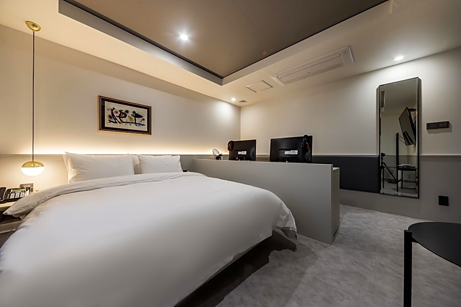 Changwon Masan Shinpo No. 25