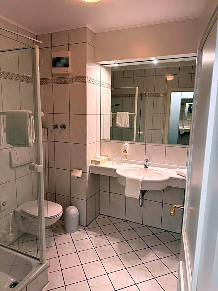 Hotel & Restaurant Schönau