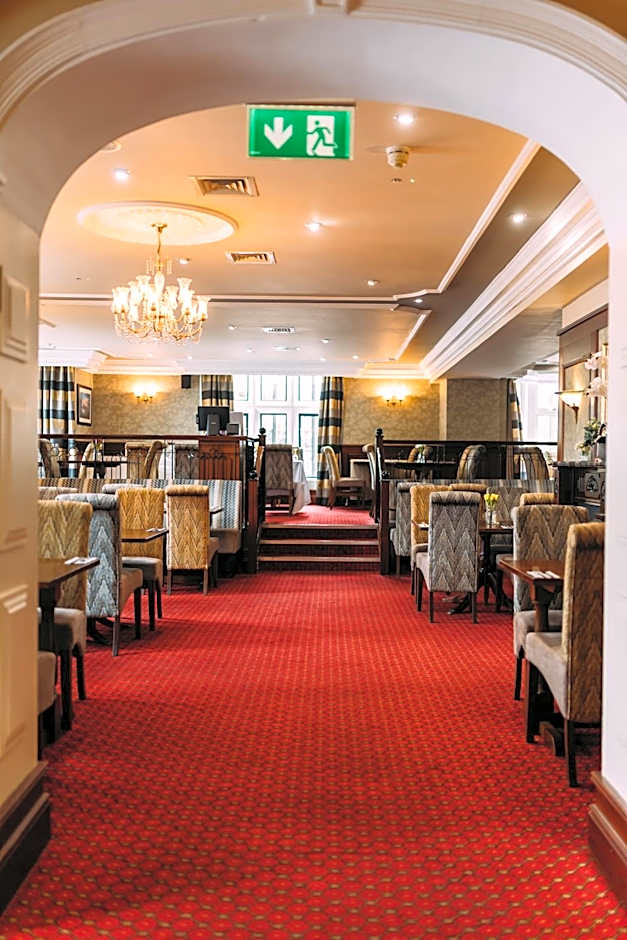 Adair Arms Hotel