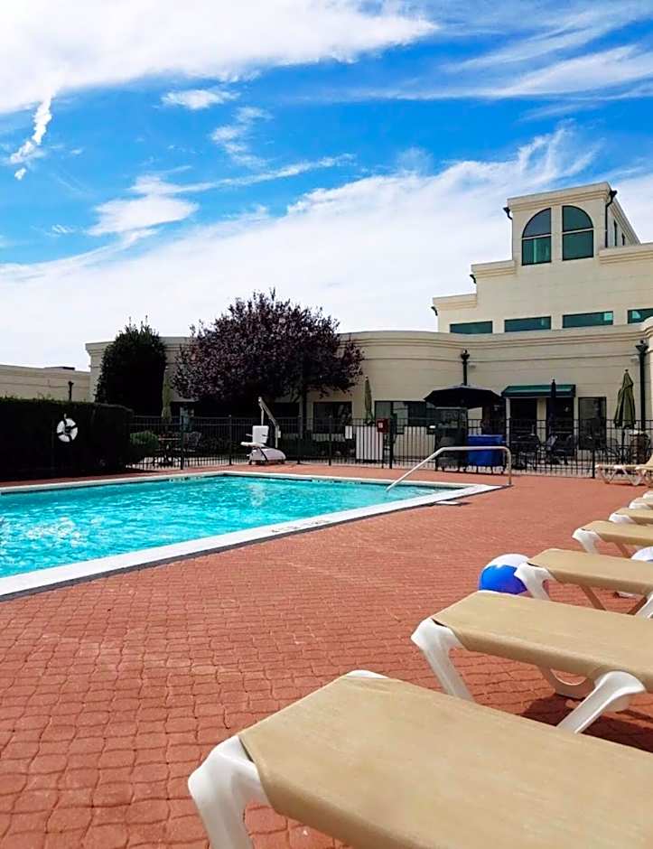 Holiday Inn Plainview-Long Island By IHG