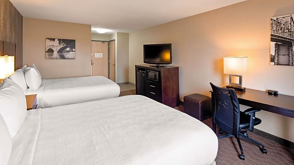 Best Western Pearl City Inn