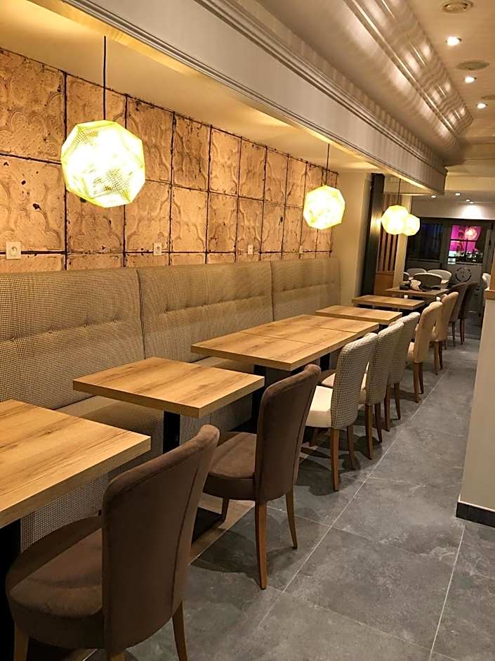 Best Western Le Duguesclin