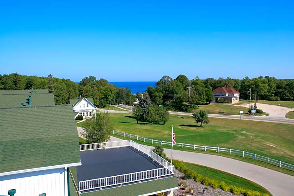 Birchwood Lodge