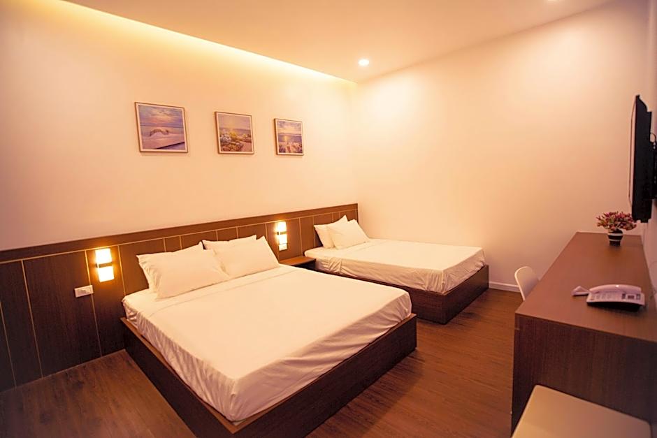 MARINA HOTEL