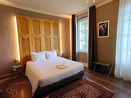 Deluxe Double or Twin Room with Garden View