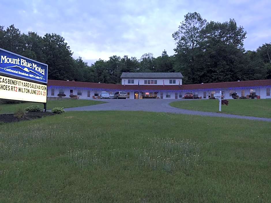 Mount Blue Motel