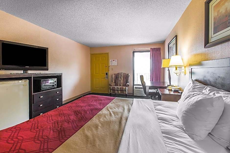 Econo Lodge - Conyers