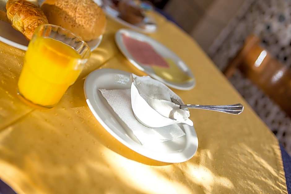 Saint Amon Hotel