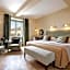 Hotel Savoy