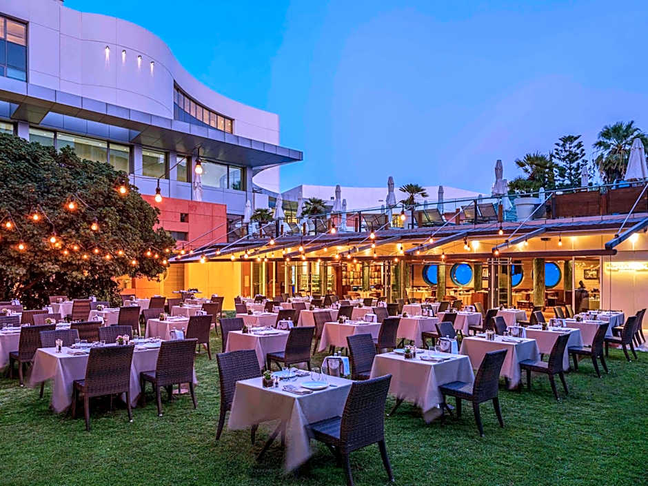 Swissotel Buyuk Efes Izmir