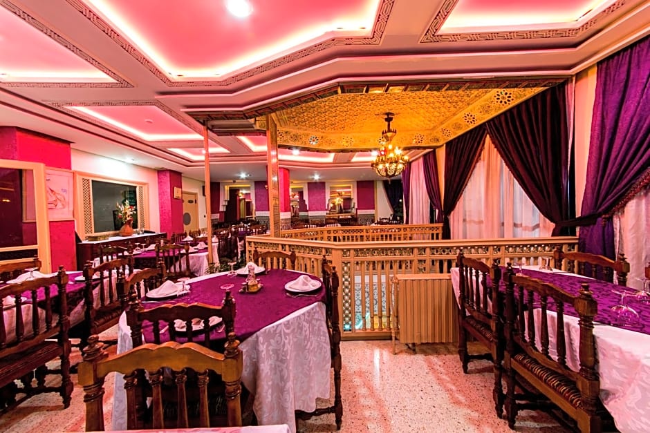Hotel Akouas