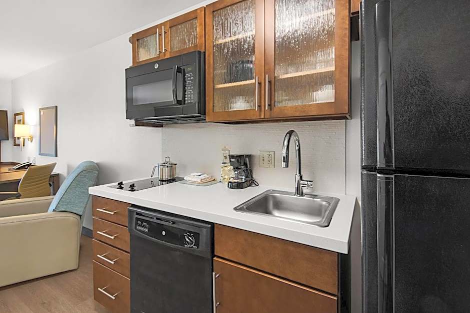 Candlewood Suites Pensacola - University Area By IHG