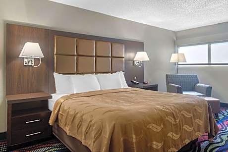 Standard with 1 King Bed