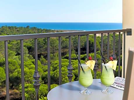 Premium Double or Twin Room with Side Sea and Pool View