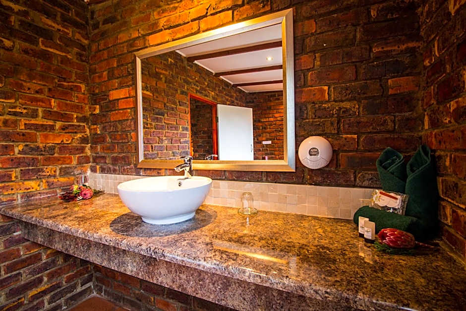Storms River Guest Lodge