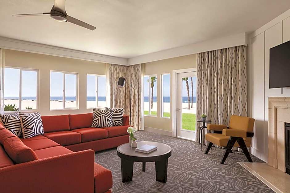 Zachari Dunes on Mandalay Beach, Curio Collection by Hilton