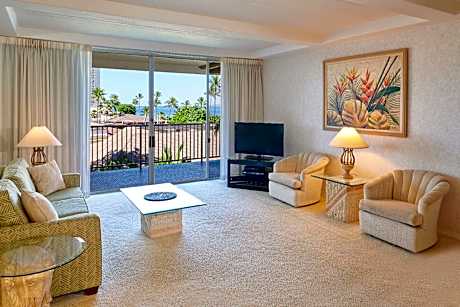 1-Bedroom 2-Bath Ocean View Suite