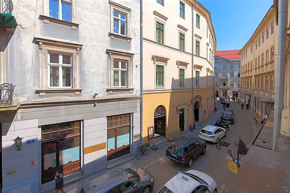 Draggo House - Premium Rooms - Old Town