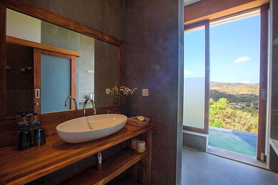 Seven Havens Residence