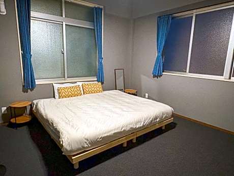 Double Room with Shared Bathroom