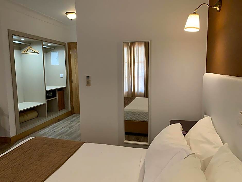 Hotel O Gato - Edificio Standard