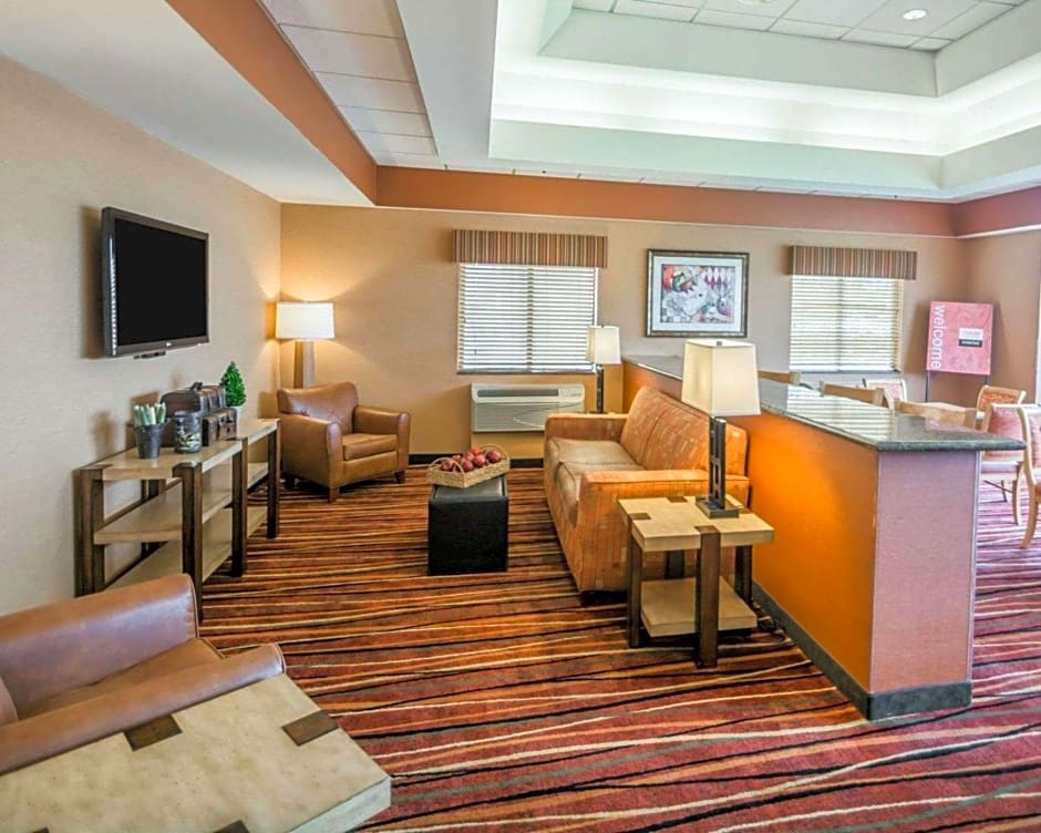 Comfort Inn - NYS Fairgrounds