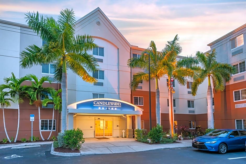 Candlewood Suites Fort Myers Interstate 75