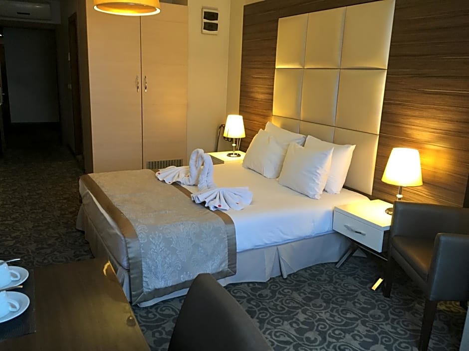 Derpa Suite Hotel