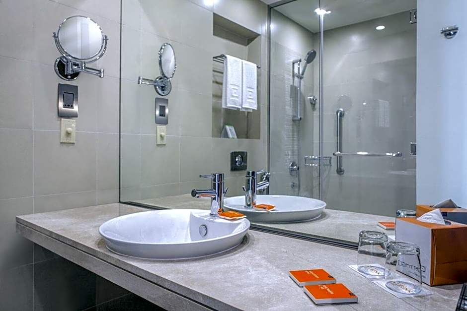Centro Waha Riyadh Hotel