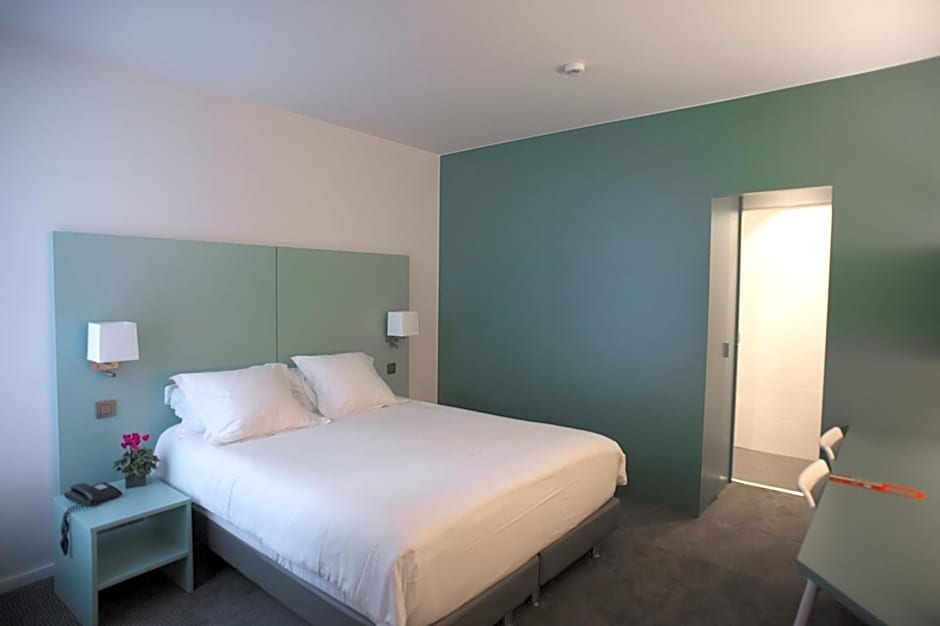 Hotel Du Congres