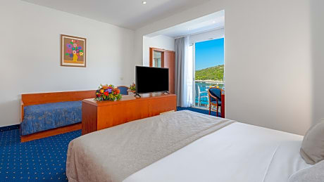 Triple sea view with balcony