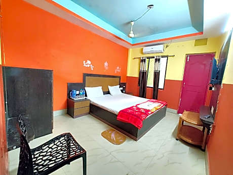 Goroomgo Samrat Palace Near Light House Sea Beach Puri