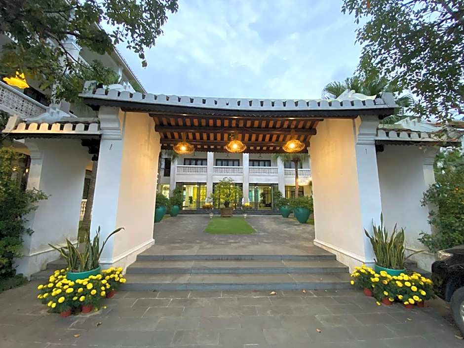 Thanh Binh Riverside Hotel