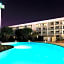 Holiday Inn & Suites Atlanta Airport North By IHG