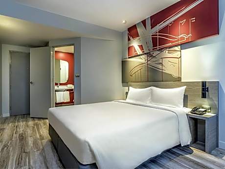 Standard Room with 1 Queen size bed