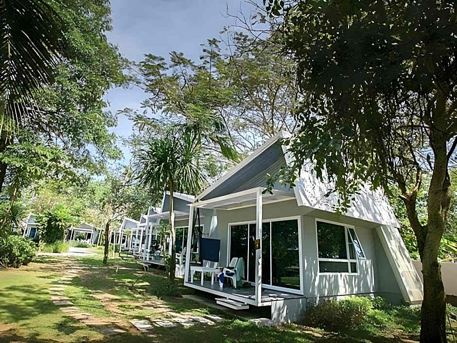 Baan Koh Mak