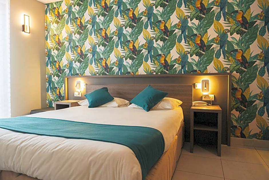 Holidays & Work HOTEL