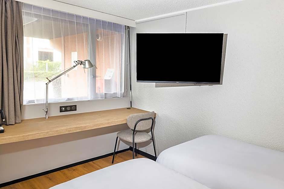 Campanile Cergy Saint Christophe Osny Hotel