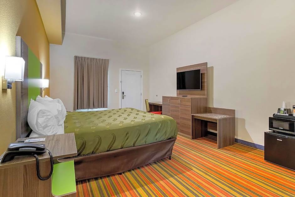 Quality Inn & Suites