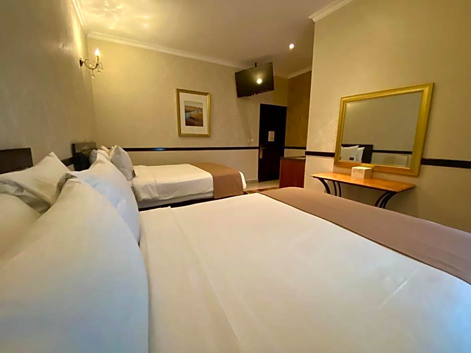 Hotel Palacio Maya