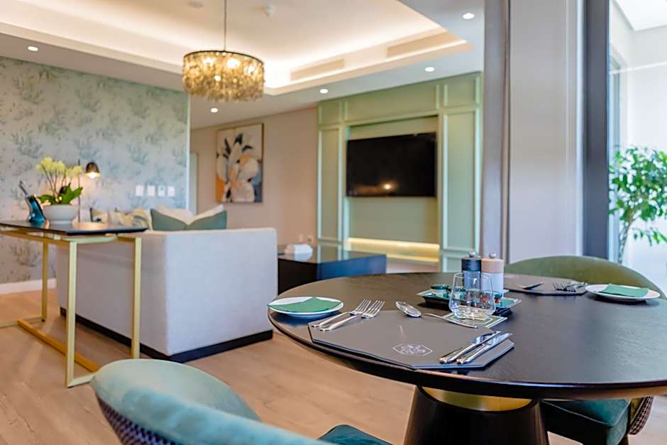 Steyn City Hotel by Saxon