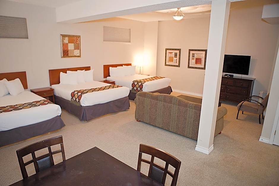 Super 8 by Wyndham Cochrane