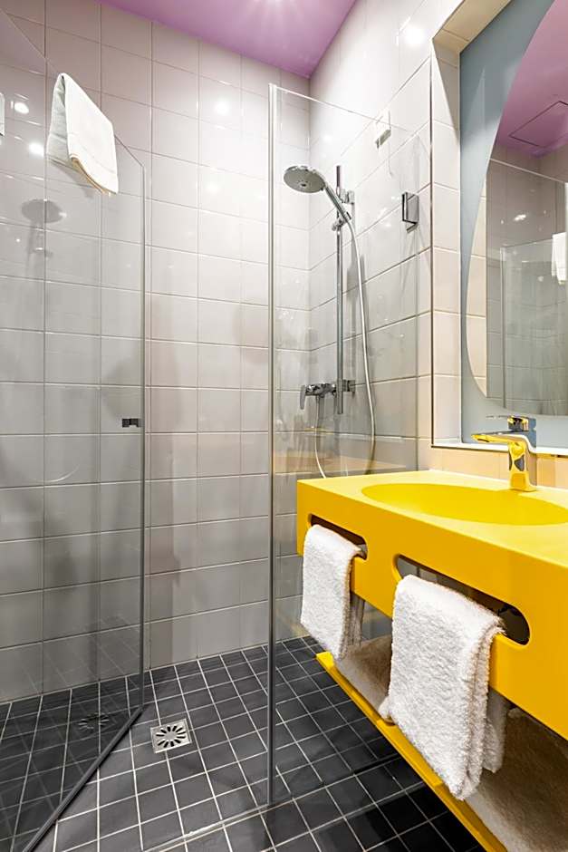 Prize by Radisson, Bonn City