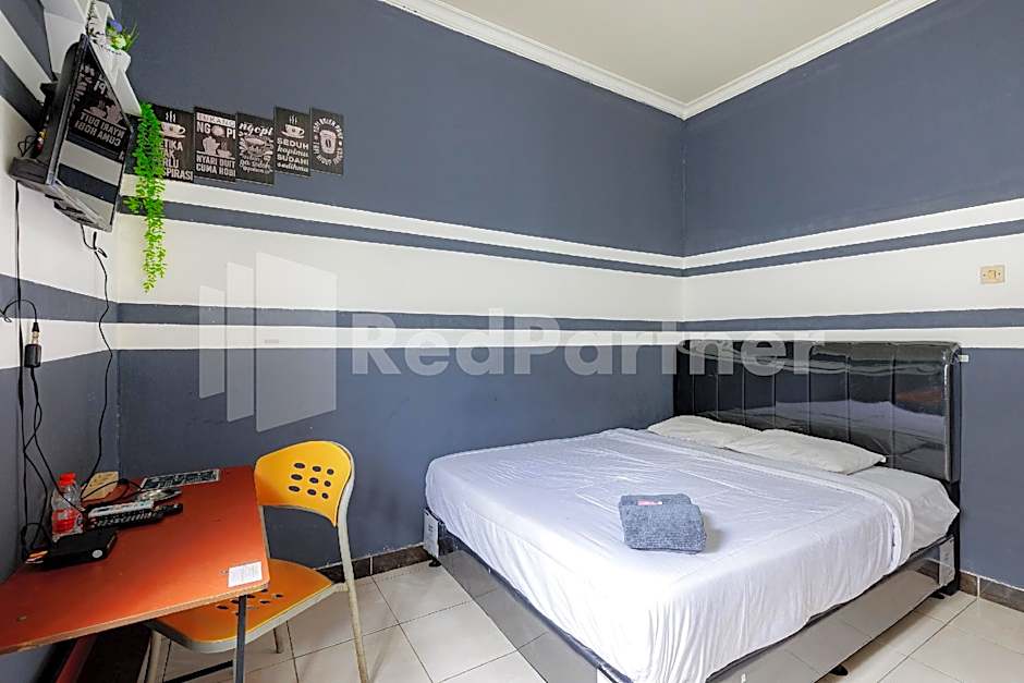 Karawaci Taman Permata Tiga Mitra RedDoorz