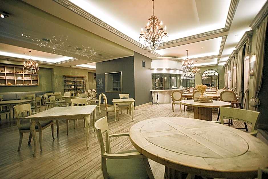 Rixwell Viru Square Hotel