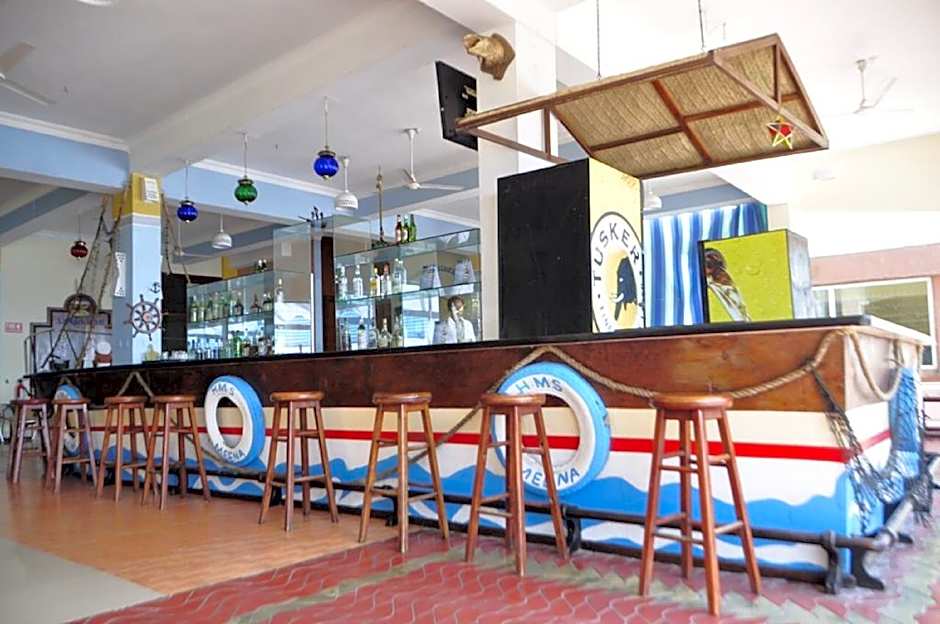 Sai Rock Beach Hotel & Spa