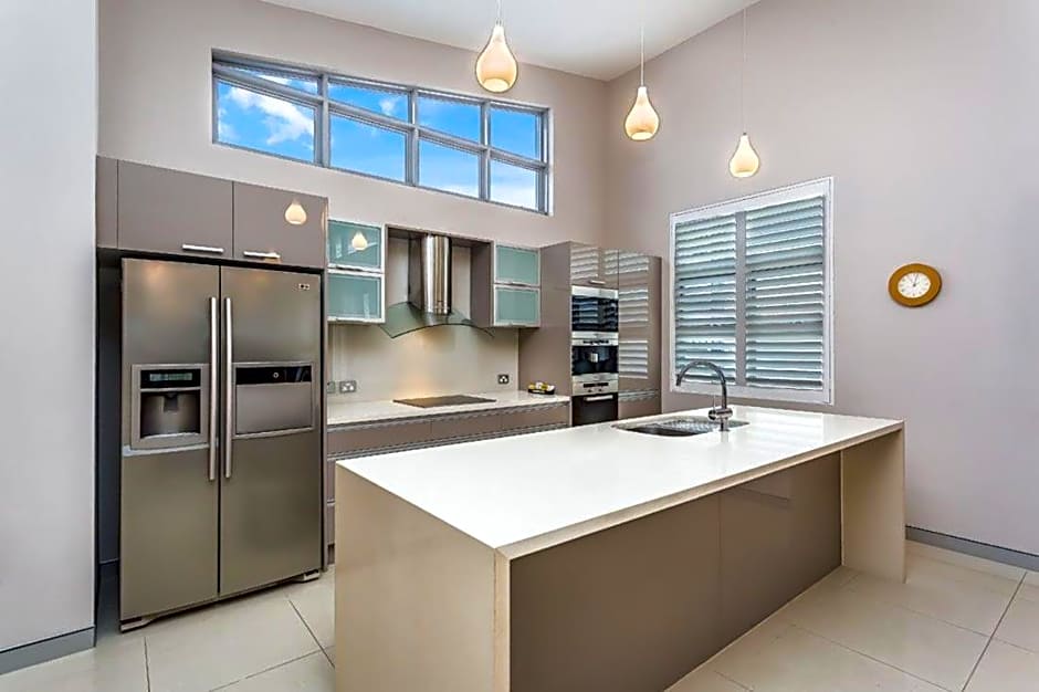 Redvue Holiday Apartments