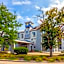 Days Inn & Suites by Wyndham Arlington Heights